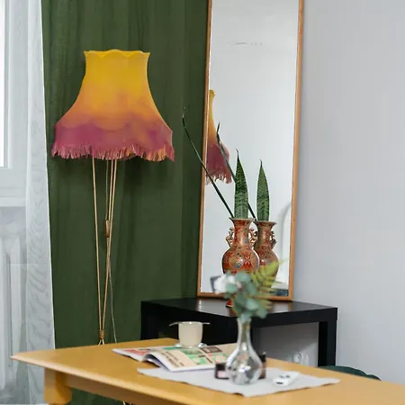 Cozy Studio Retro In By Renters